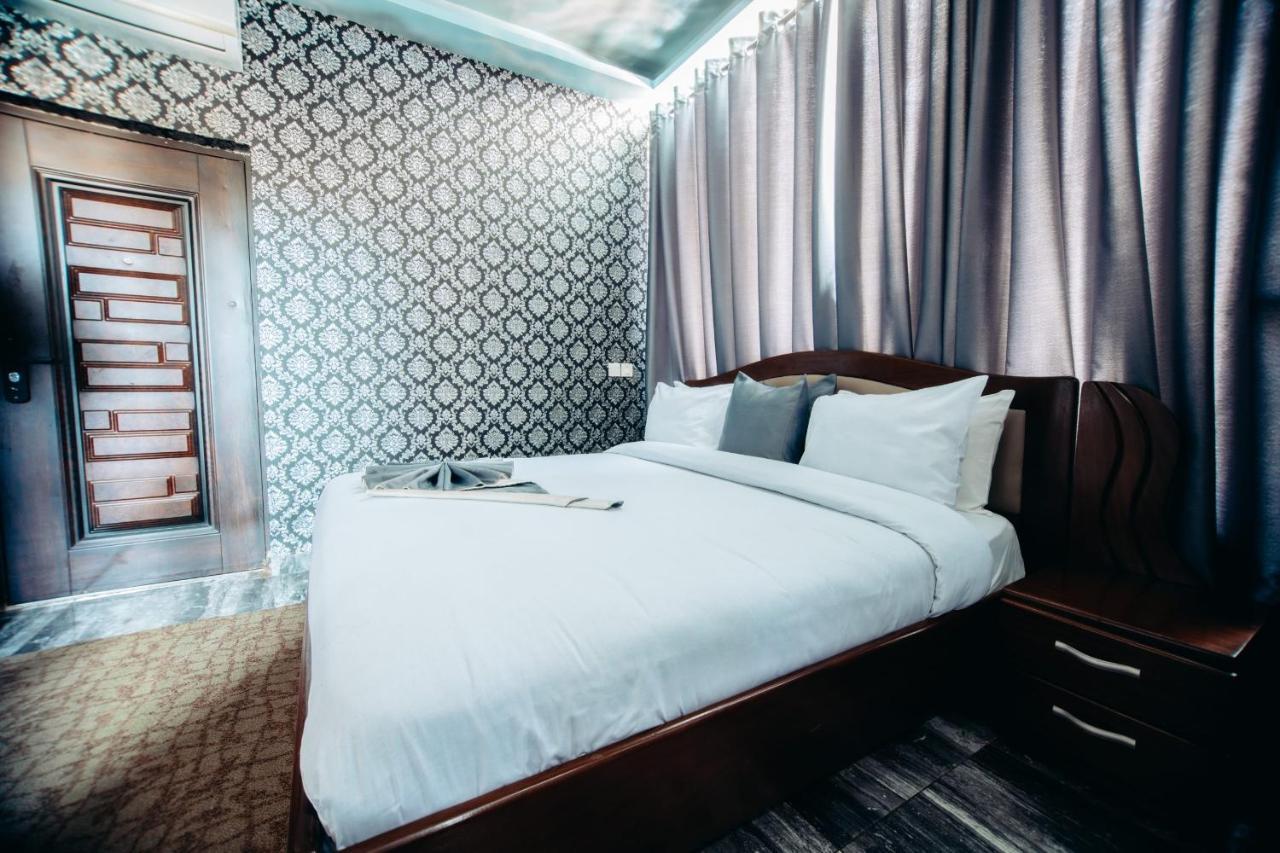 Plus 33 Hotel Nungua Εξωτερικό φωτογραφία