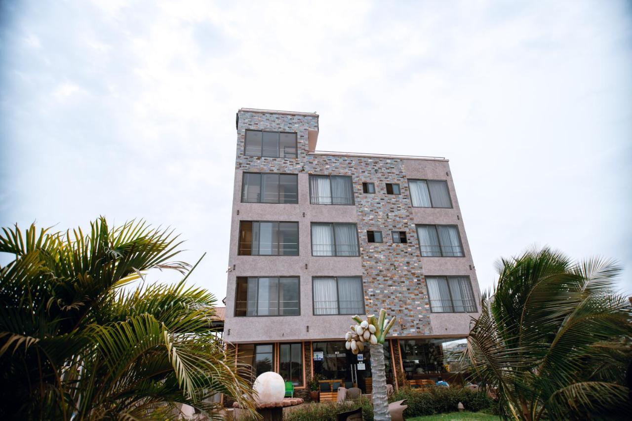 Plus 33 Hotel Nungua Εξωτερικό φωτογραφία