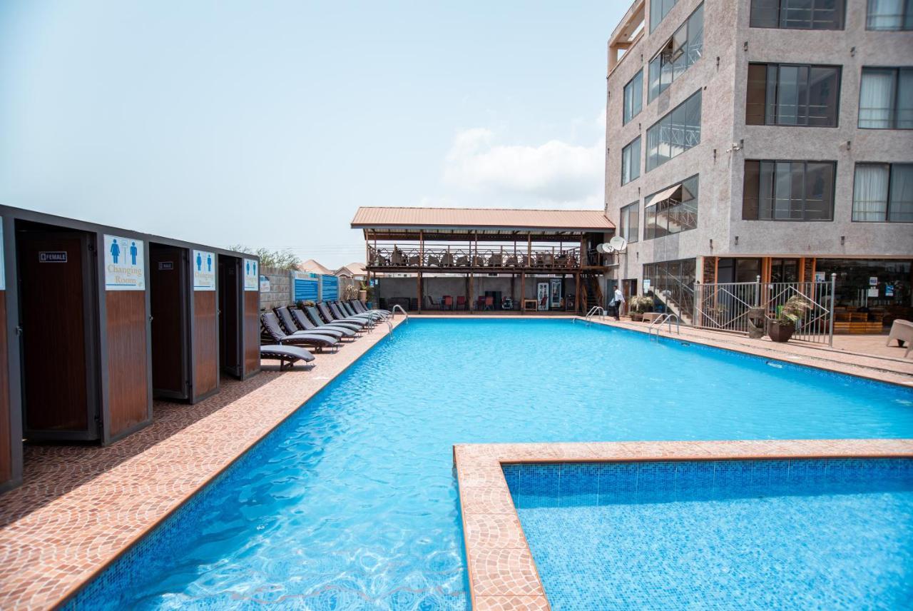 Plus 33 Hotel Nungua Εξωτερικό φωτογραφία