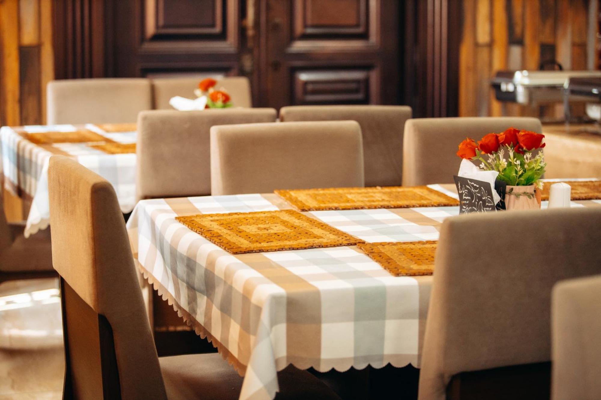 Plus 33 Hotel Nungua Εξωτερικό φωτογραφία