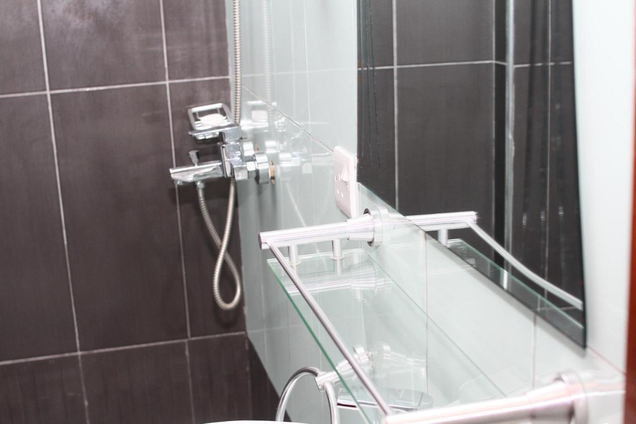 Plus 33 Hotel Nungua Εξωτερικό φωτογραφία